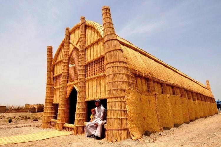 Dom ceremonialny Mudhif, fot. Jassim al Asadi, Nature Iraq, za: www.researchgate.net Dom ceremonialny Mudhif,